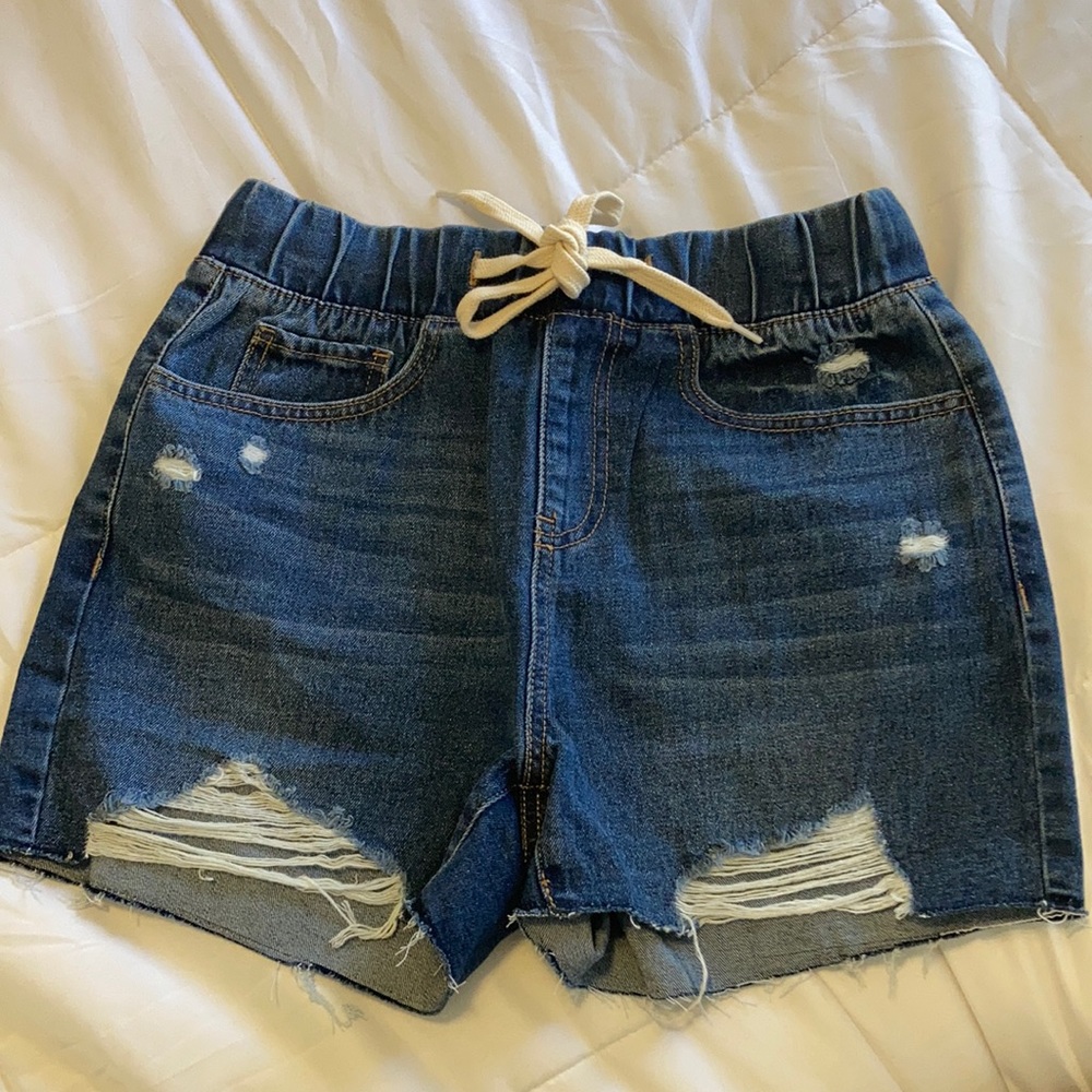 Woman’s Jean shorts